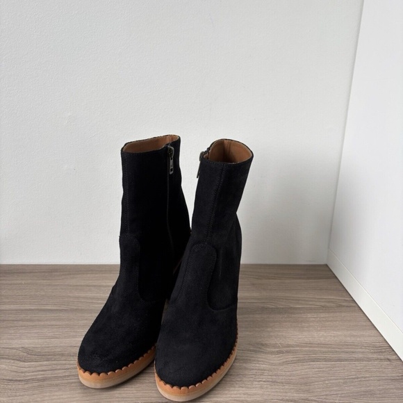 See By Chloe Black and Tan Heeled Boots - Picture 4 of 10